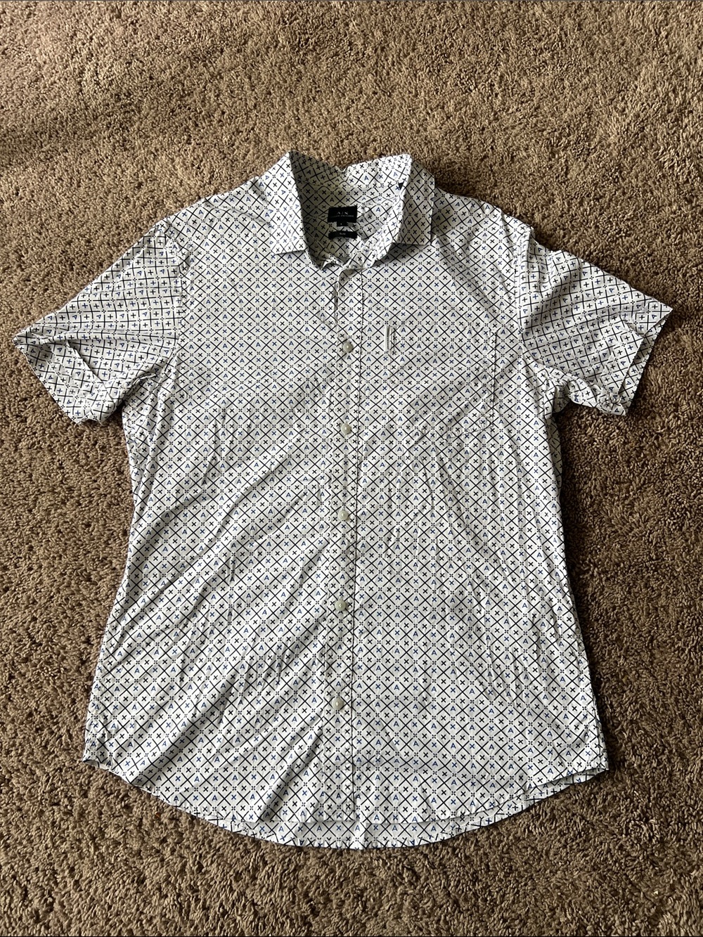 Armani Exchange White Slim Short-Sleeve Button-Up Shirt with Geometric Print L
